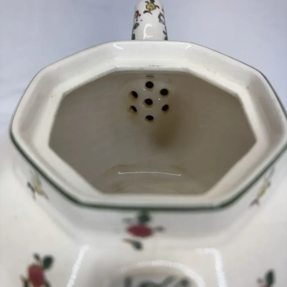 Royal Doulton England Ceramic Teapot With Lid # 23, D-3548 RN 597,783, antique
